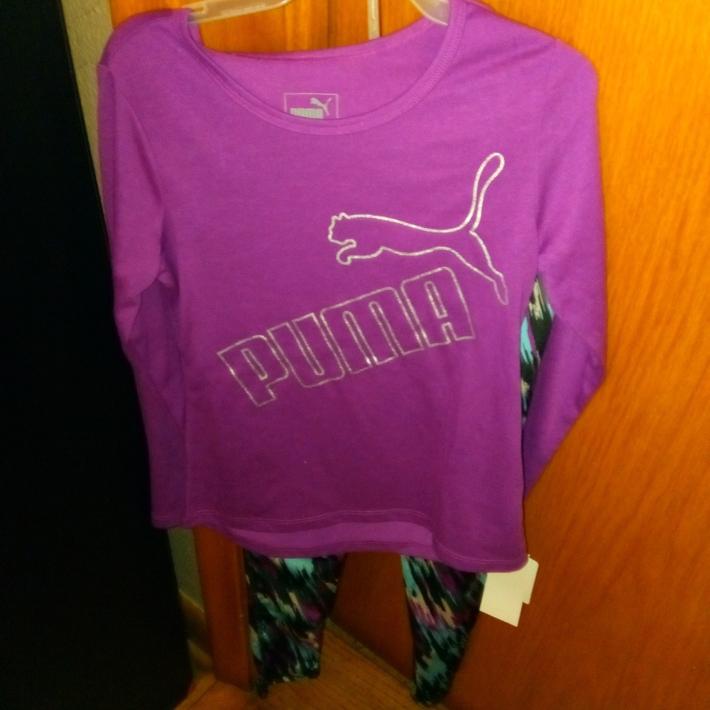 Last one Little girls size 5-6 athletic sets - Picture 5 of 8